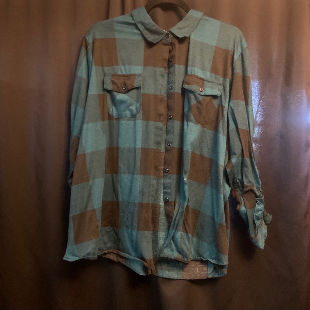 Teal and black plaid button up flannel 3X rue21+